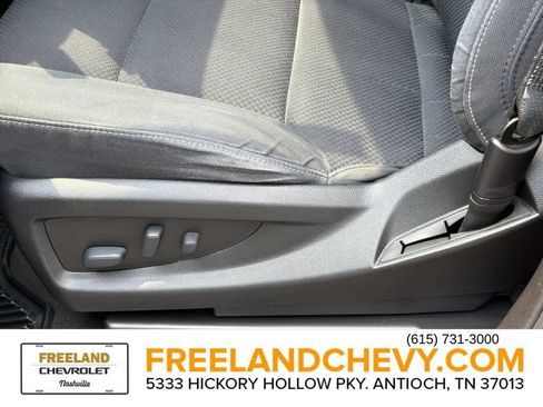 Used 2019 Chevrolet Silverado 1500 LT w/ All Star Edition AWD/4WD image 23