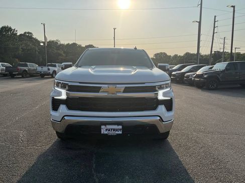 Used 2023 Chevrolet Silverado 1500 LT w/ Convenience Package II RWD image 6