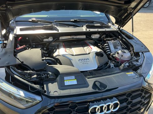 Used 2021 Audi SQ5 Premium Plus image 22