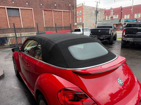 Used 2013 Volkswagen Beetle 2.5 FWD image 9