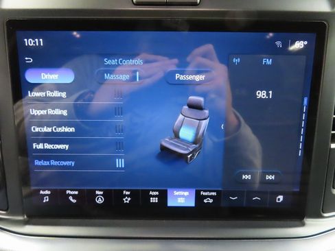 Used 2025 Ford F250 Platinum w/ FX4 Off-Road Package image 25