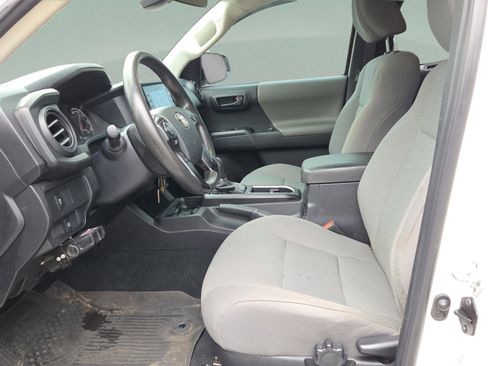 Used 2023 Toyota Tacoma SR image 11