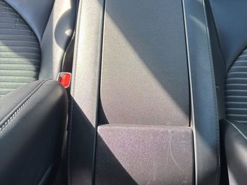 Used 2023 Toyota Highlander XSE image 18