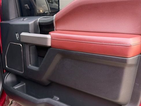 Used 2018 Ford F150 Platinum w/ Equipment Group 701A Luxury image 13