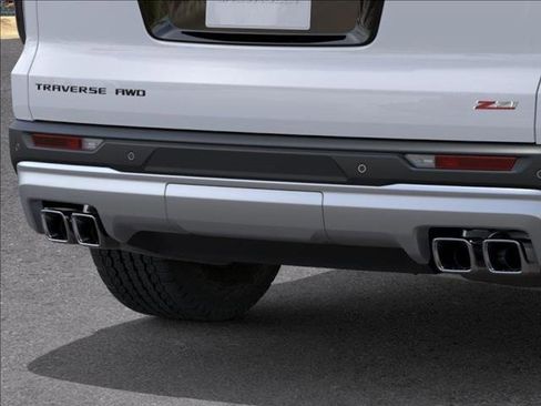 New 2026 Chevrolet Traverse Z71 w/ Enhanced Driving Package image 14