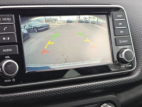 Used 2022 Nissan Kicks S image 15