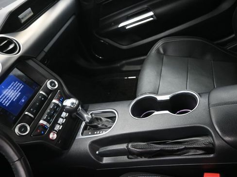 Used 2022 Ford Mustang GT Premium RWD image 18
