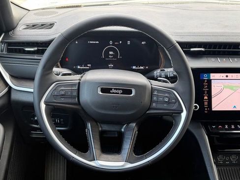 New 2026 Jeep Grand Cherokee Altitude image 36