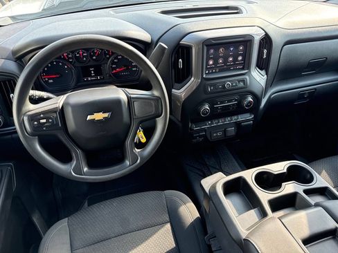 Used 2022 Chevrolet Silverado 2500 Custom w/ Custom Value Package AWD/4WD image 35