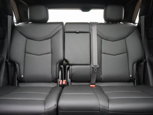 Used 2021 Cadillac XT5 Premium Luxury image 26