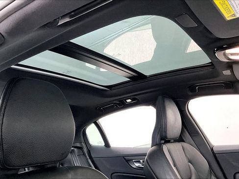 Certified 2023 Volvo S60 B5 Plus w/ Climate Package AWD/4WD image 22