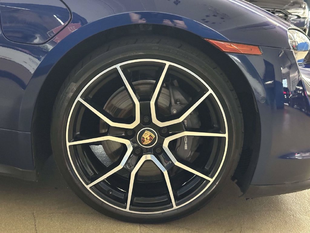 Used 2023 Porsche Taycan RWD image 15