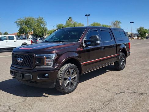 Used 2018 Ford F150 Lariat w/ Equipment Group 502A Luxury AWD/4WD image 4