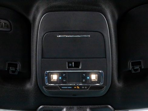 Used 2025 Ford F150 Platinum AWD/4WD image 29