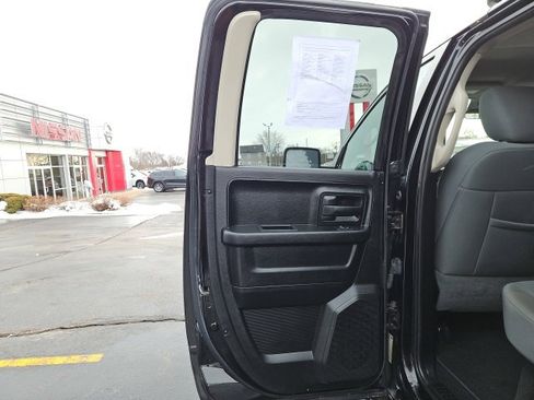 Used 2013 RAM 1500 Express image 19