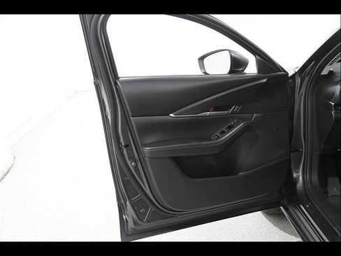 Certified 2023 MAZDA CX-30 AWD 2.5 S w/ Select Package image 4
