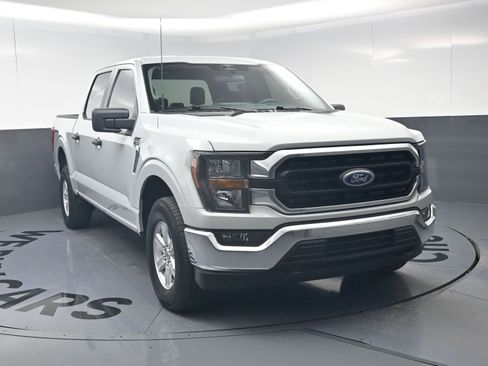 Used 2023 Ford F150 XLT AWD/4WD image 3