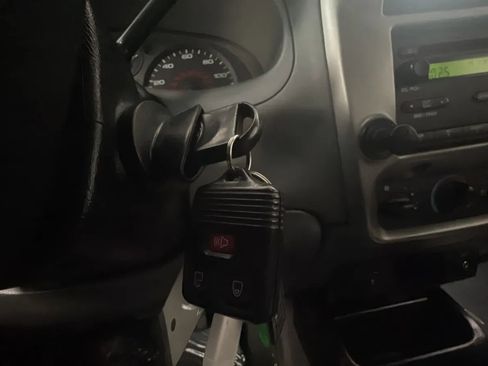 Used 2011 Ford Ranger XLT RWD image 13