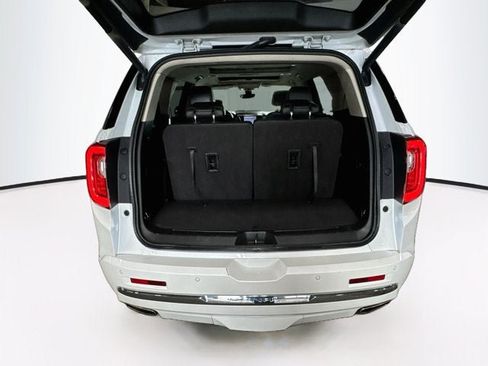 Used 2021 GMC Acadia Denali w/ Denali Ultimate Package AWD/4WD image 22