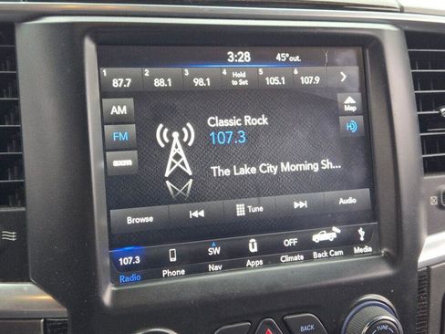 Used 2018 RAM 1500 Limited image 27