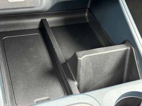 New 2025 Ford Maverick XL image 34