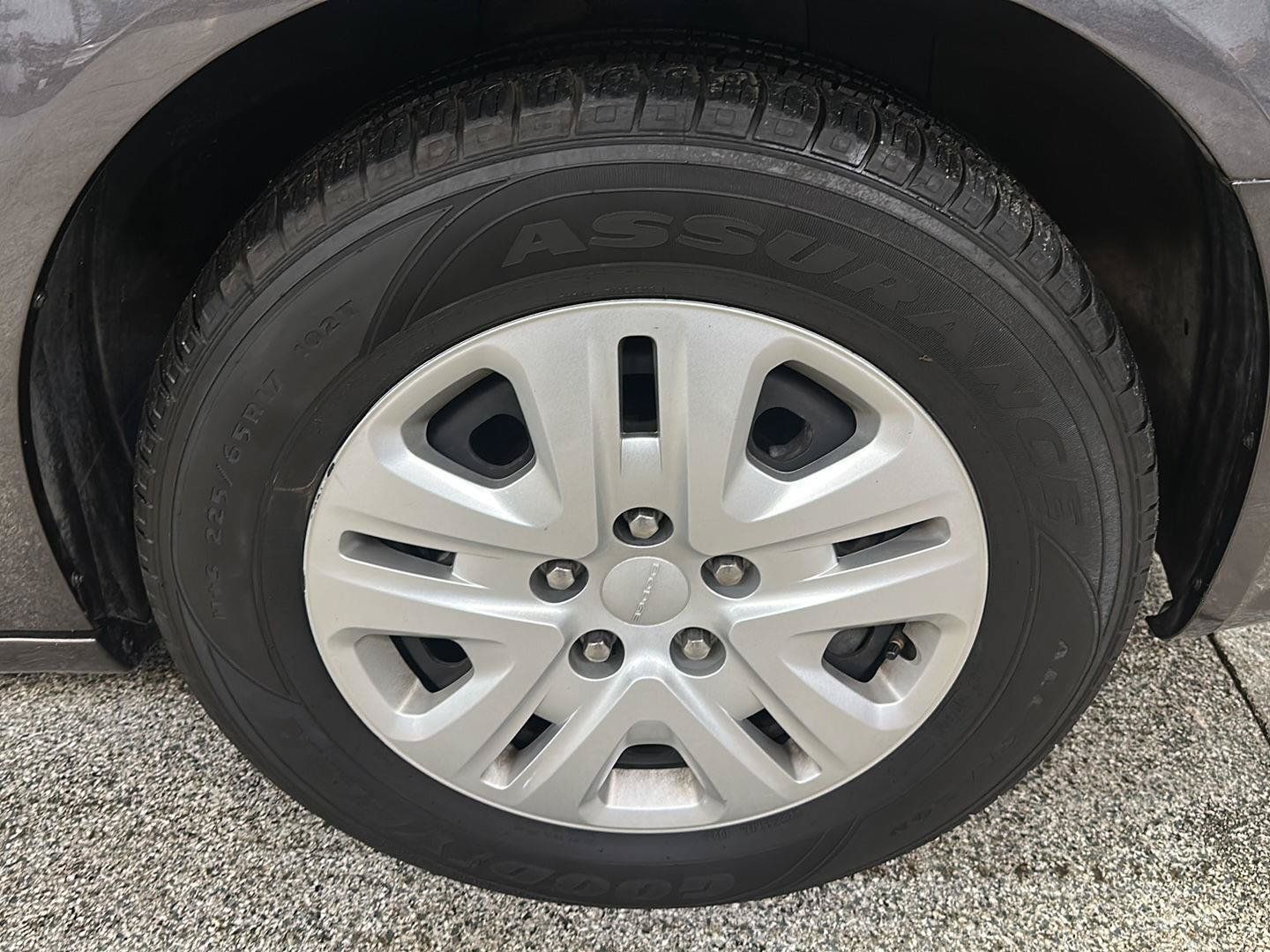 Used 2015 Dodge Grand Caravan SE w/ Quick Order Package 29E SE FWD image 9