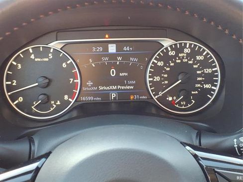 Used 2024 Nissan Altima 2.5 SR image 19