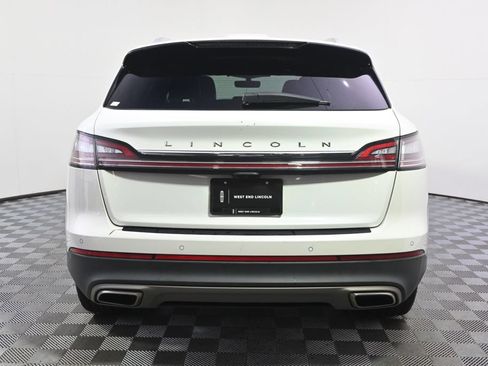 Used 2022 Lincoln Nautilus Reserve w/ Equipment Group 201A AWD/4WD image 5