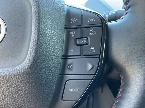 Certified 2024 Toyota Prius Prime FWD image 20