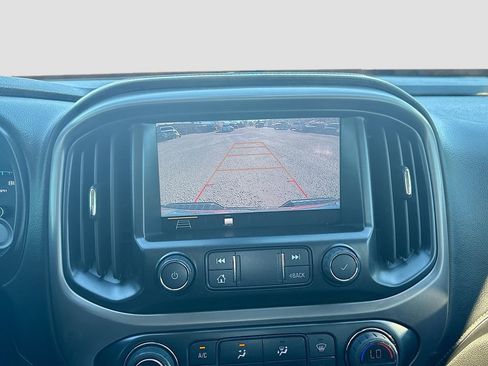 Used 2022 GMC Canyon AT4 w/ Trailering Package AWD/4WD image 14