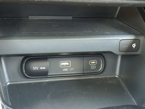 Used 2023 Kia Soul EX FWD image 27