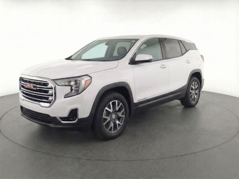 Used 2023 GMC Acadia SLT image 3