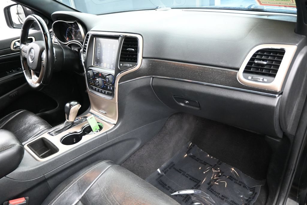 Used 2017 Jeep Grand Cherokee Limited w/ Luxury Group II RWD image 43