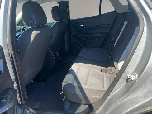 Used 2025 Chevrolet Trax LS FWD image 26