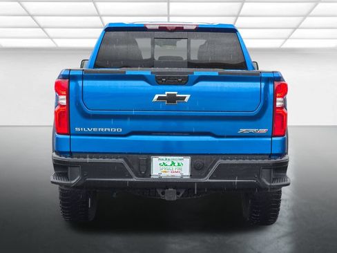 Used 2024 Chevrolet Silverado 1500 ZR2 w/ Technology Package AWD/4WD image 15