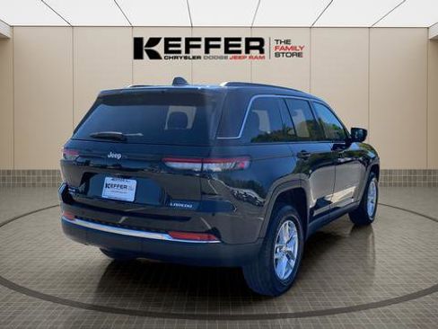 New 2025 Jeep Grand Cherokee Laredo X image 5