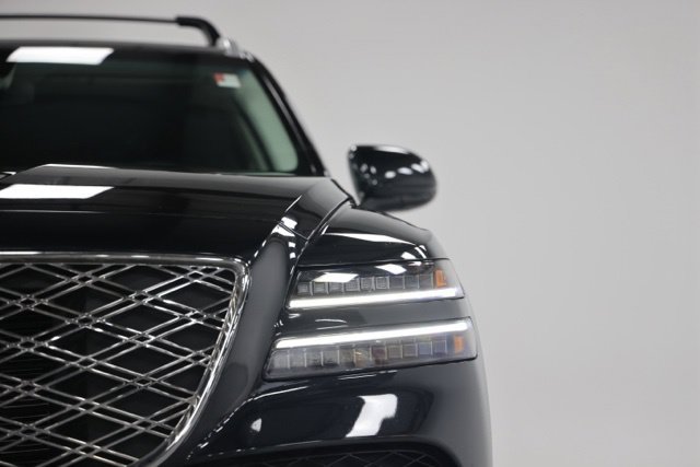 Used 2025 Genesis GV80 2.5T AWD/4WD image 3