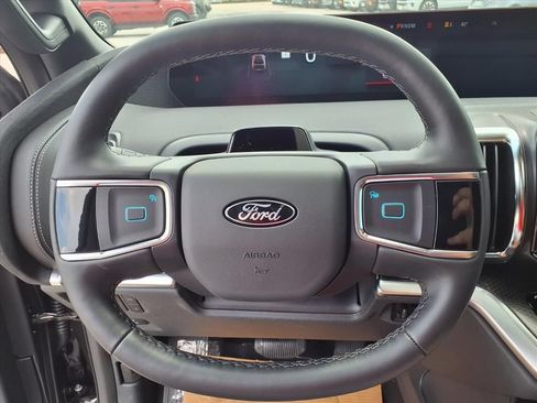 New 2026 Ford Expedition Max Platinum w/ Stealth Appearance Package AWD/4WD image 23