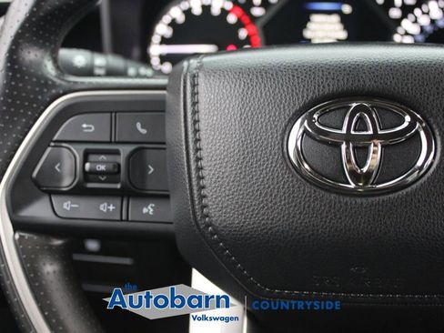 Used 2025 Toyota Tundra SR5 AWD/4WD image 13