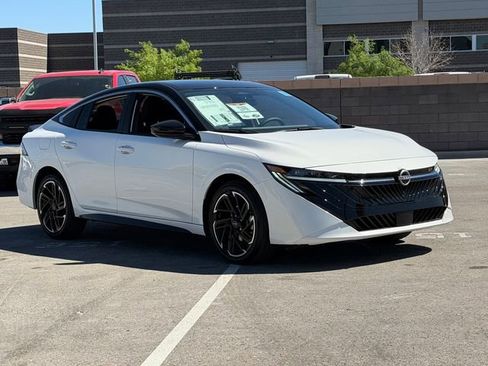New 2026 Nissan Sentra SR FWD image 7