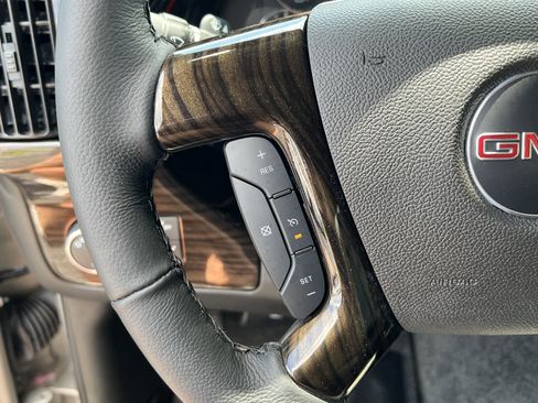 New 2025 GMC Savana 2500 w/ Driver Convenience Package image 16