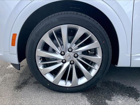 New 2026 Buick Envision Avenir image 12