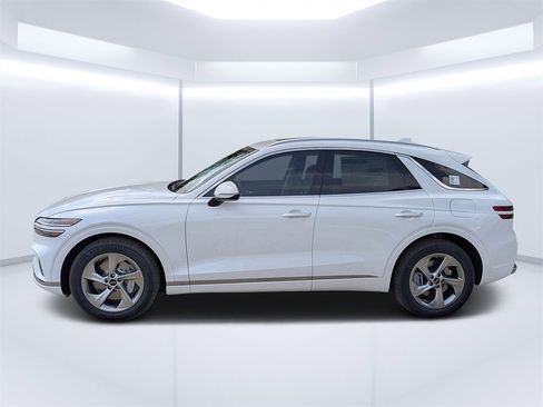 New 2026 Genesis GV70 2.5T Select image 6