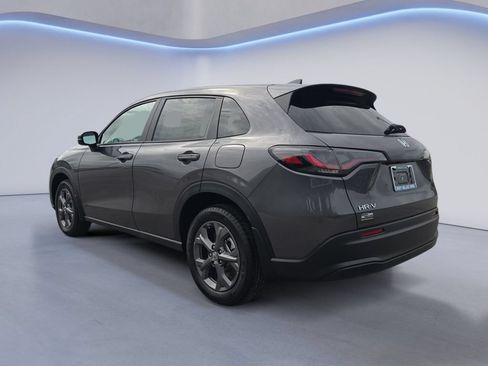 New 2027 Honda HR-V LX image 3