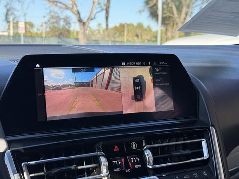 Used 2020 BMW 840i Gran Coupe w/ M Sport Package image 17