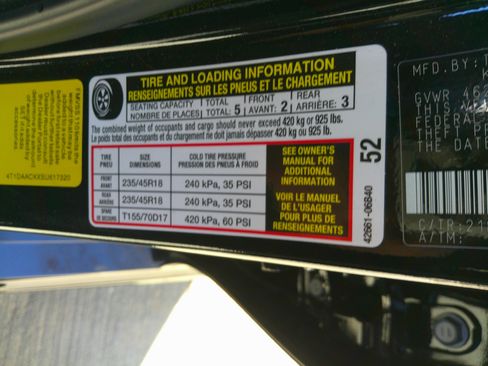 Used 2025 Toyota Camry SE image 35