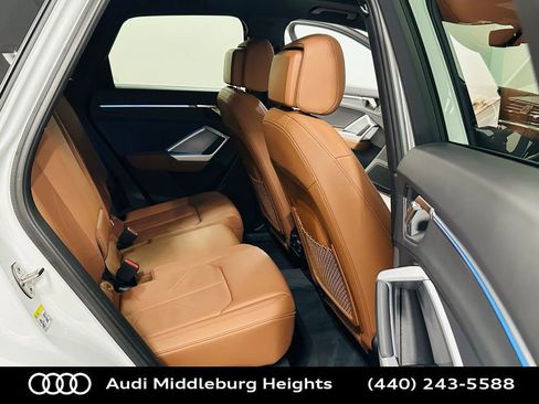 Certified 2024 Audi Q3 2.0T Premium Plus image 30