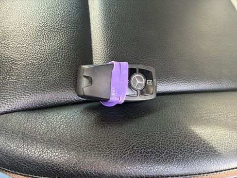 Used 2021 Mercedes-Benz Sprinter 2500 image 28