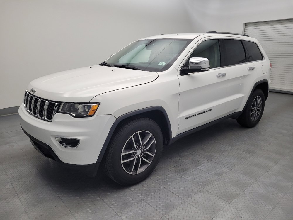 Used 2017 Jeep Grand Cherokee Limited RWD image 2