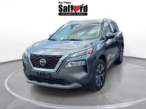 Used 2021 Nissan Rogue SV w/ Premium Package FWD image 1